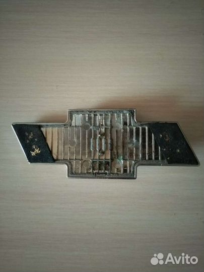 Знак chevrolet