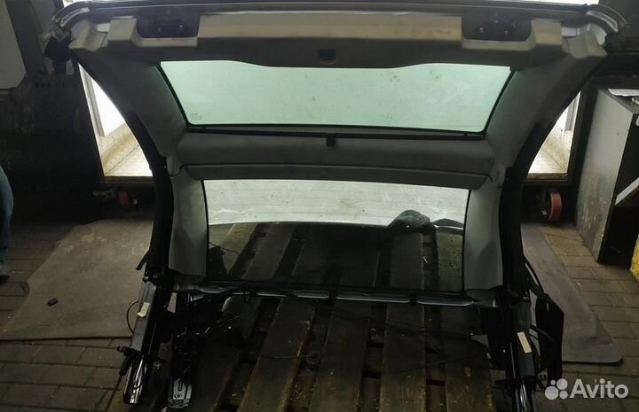 Стекло панорамной крыши Nissan Micra