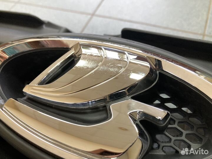 Решетка радиатора LADA Granta FL