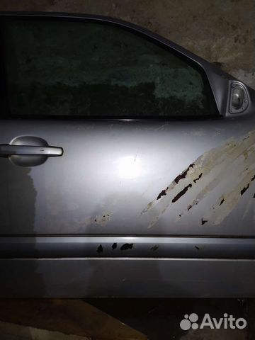 Правая дверь на Mersedes-Benz w210