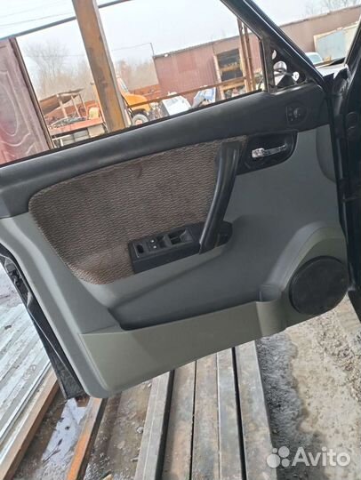 Дверные карты волга 31105 рейсталинг