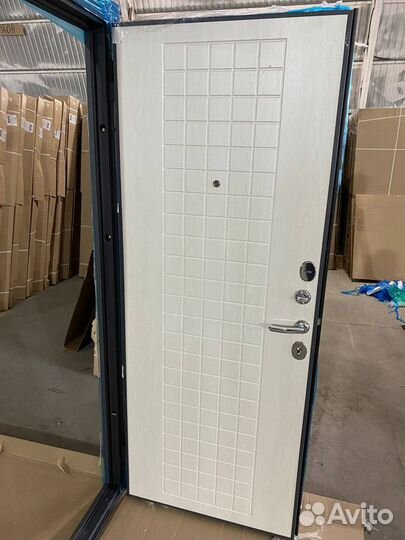 Входная дверь Гарда муар серый