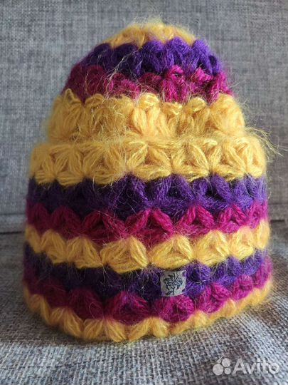 Шапка женская вязаная