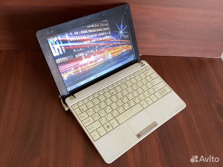 Нетбук Asus Eee 1001PX