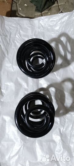 Пружины задние на т5