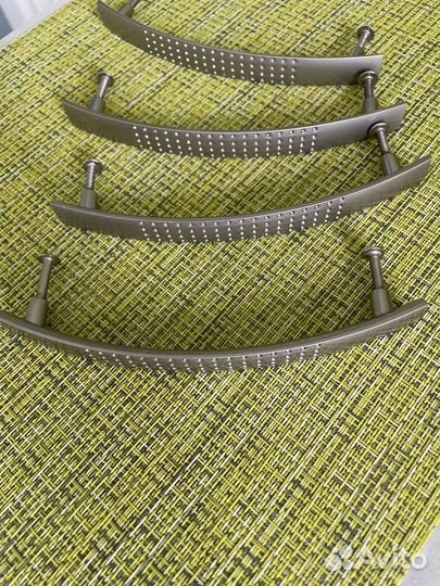 Мебелтеые ручки (фурнииура доя мебели)