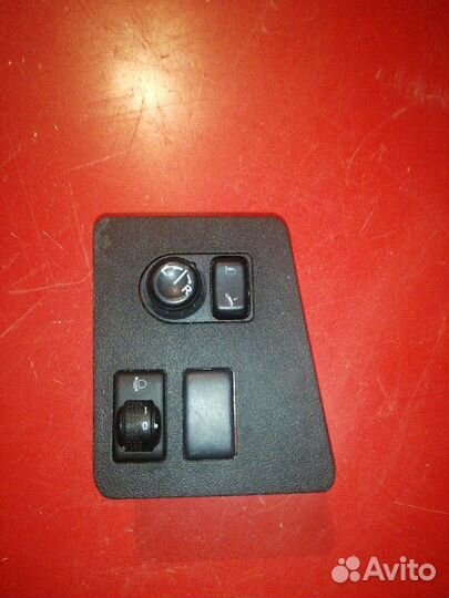 Блок управления зеркалами Nissan Qashqai