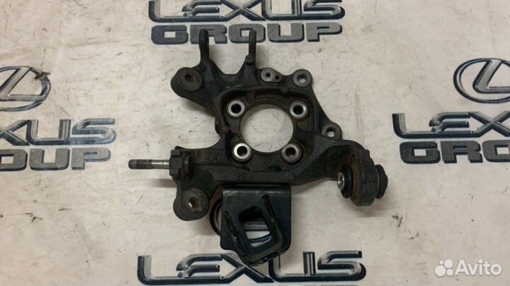 Кулак поворотный прав. зад. Lexus RX450h