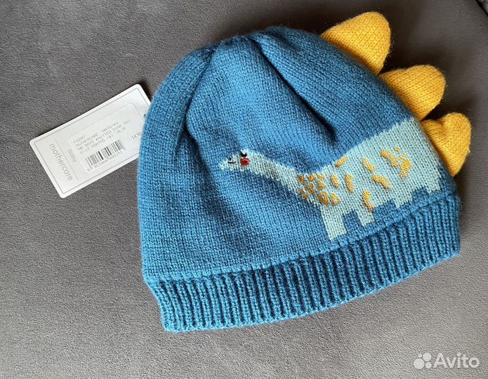 Новая Шапка фирменная на мальчика