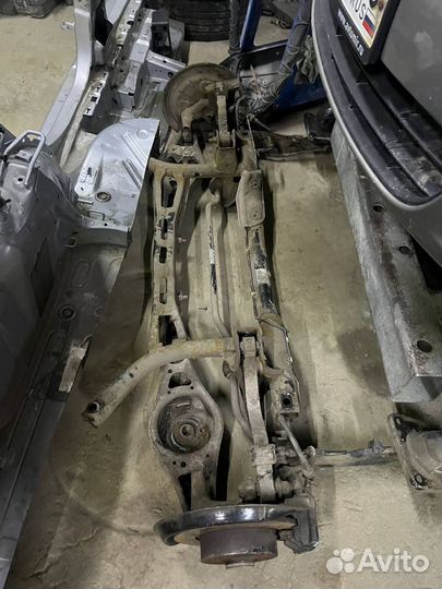 Задний подрамник Skoda Yeti