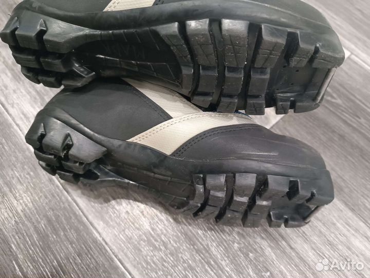 Лыжные ботинки 37 размер