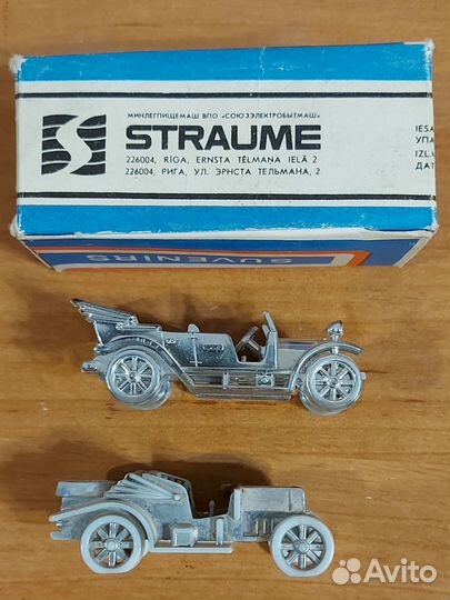 Модели ретро автомобили Straume
