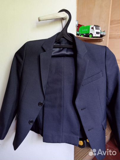 Школьный костюм для мальчика 128