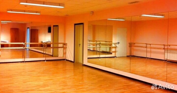 Зеркала в спортзалы