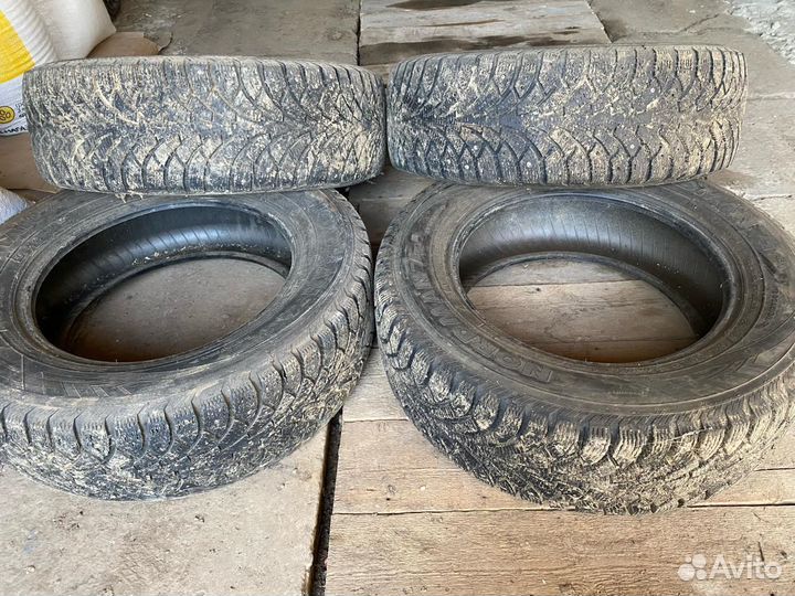 Nordman Nordman 4 215/65 R16