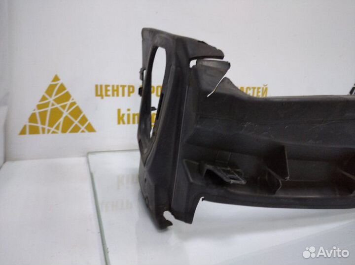 Воздуховод радиатора верхний Bmw M5 F90 рестайлинг