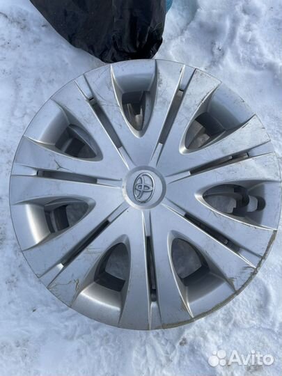 Колпаки toyota corolla r16