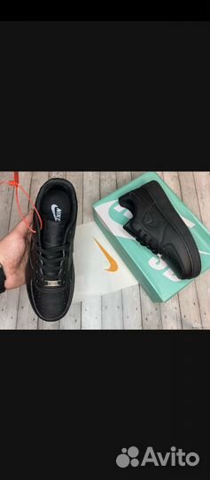 Кроссовки Nike