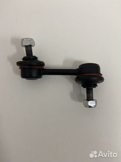 Стойка переднего стабилизатора правая honda accord