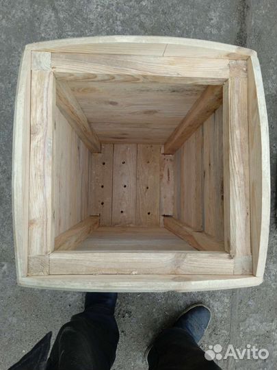 Кашпо из дерева, вазон