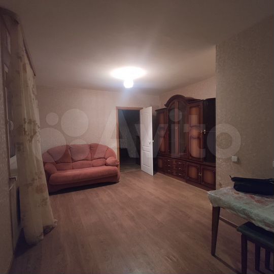 Комната 10,5 м² в 2-к., 15/16 эт.