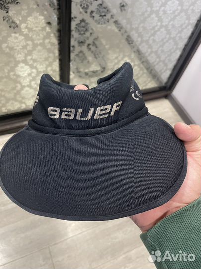 Продам хоккейную экипировку