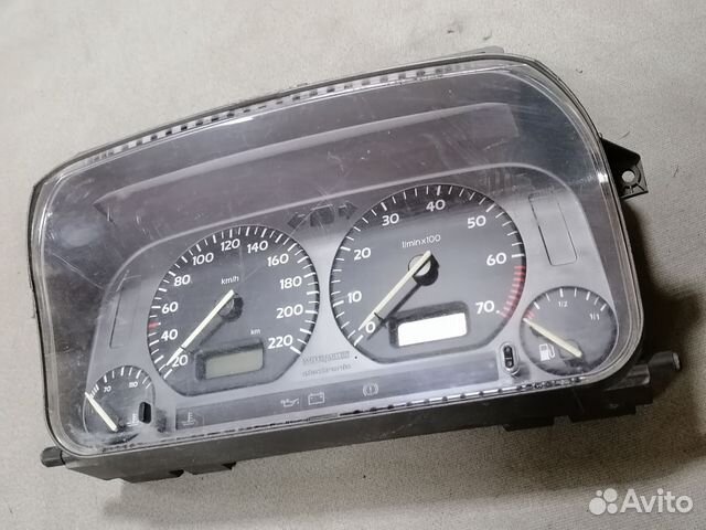 Панель приборов Volkswagen Golf III (1991–1999)