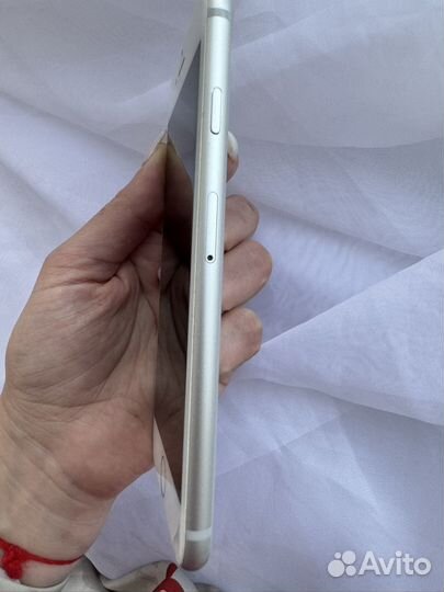 iPhone 8, 256 ГБ