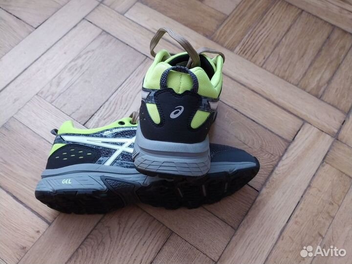 Кроссовки asics мужские 42