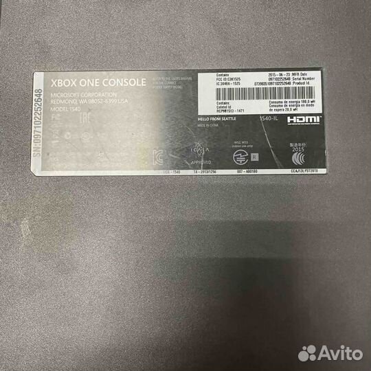 Игровая приставка Microsoft Xbox One 500 гб