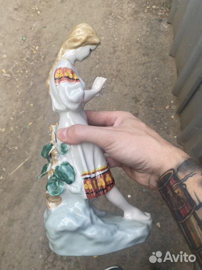 Фарфоровые статуэтки Полонский завод СССР