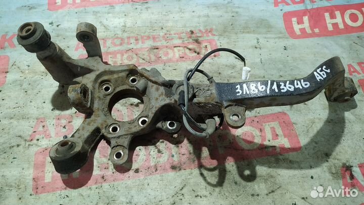 Задний кулак цапфа Киа Маджентис