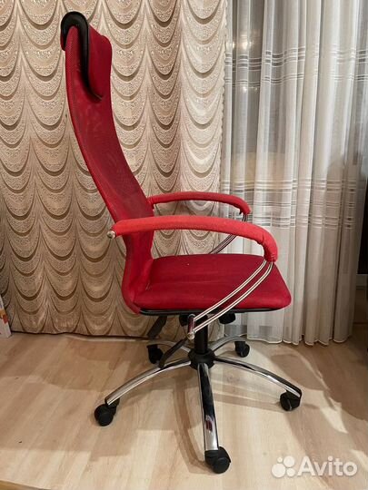 Компьютерное кресло