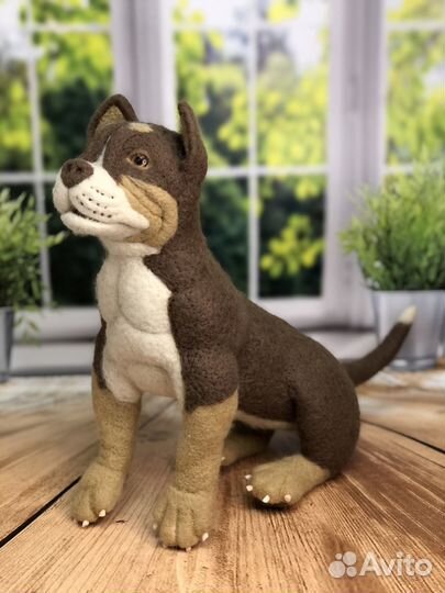 Стаффорд. игрушка из шерсти