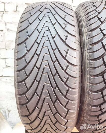Goodyear Wrangler F1 235/65 R17 104V