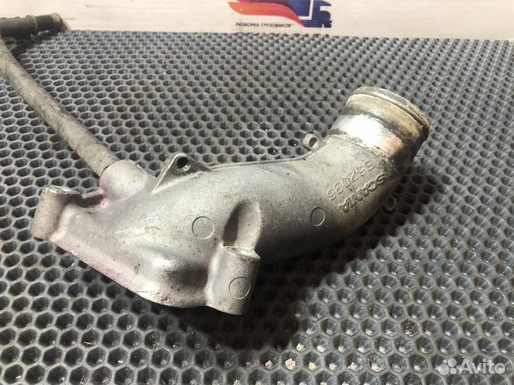 1862036 Патрубок термостата Scania 5-series