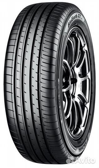 Yokohama BluEarth-XT AE61 235/55 R17