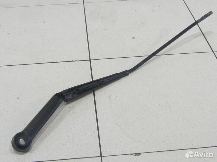 Поводок стеклоочистителя передний Rover 75