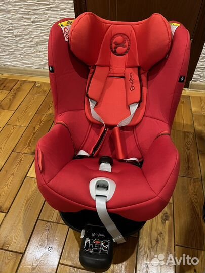 Продам десткое автокресло Cybex Sirona M2 i- size