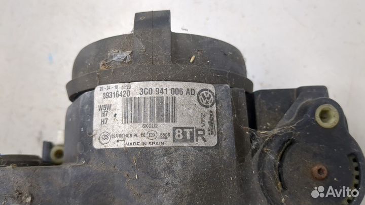 Фара (передняя) правая Volkswagen Passat 6