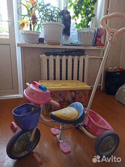 Детский трехколесный велосипед