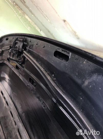 Капот Volkswagen Touran 2004