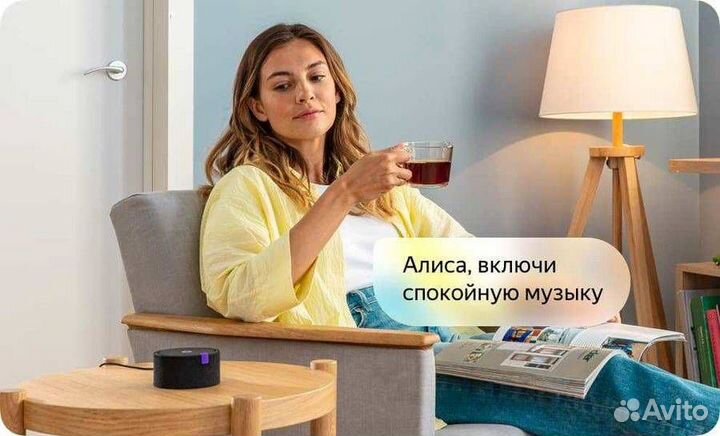 Умная колонка Яндекс.Станция Мини черная новая