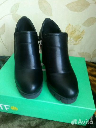 Женская обувь