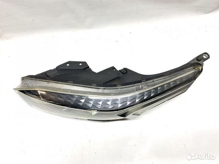 Оригинальная Фара левая kia cerato 4 галоген