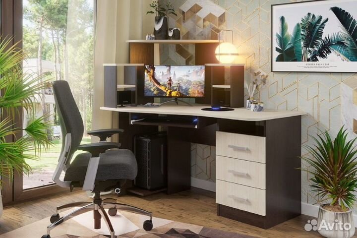 Стол компьютерный. В наличии