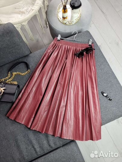 Юбка плиссе из эко кожи one size