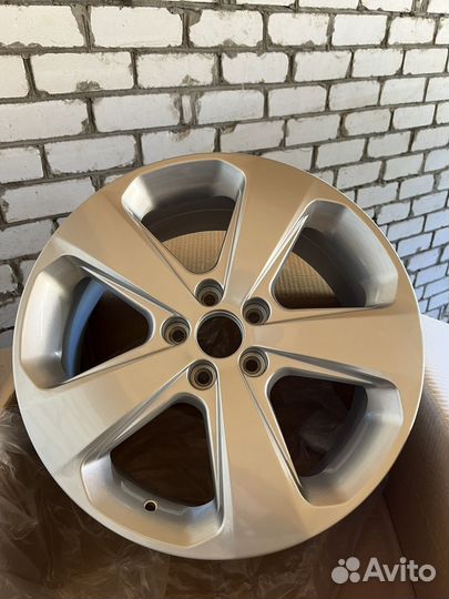 Литые диски 4шт r 17