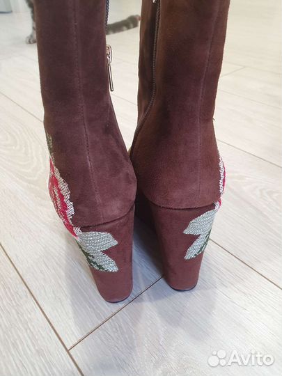 Сапоги новые
