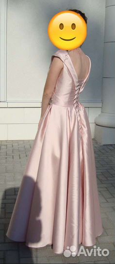 Платье на выпускной в пол